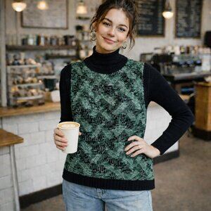 Vintage Michael Laurence Cottagecore Academia 70s 80s Knitted Sweater Vest